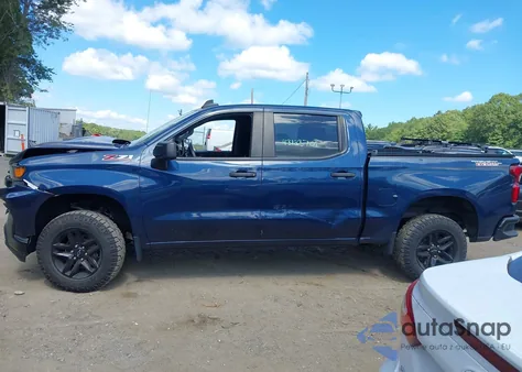 2021 Chevrolet Silverado 1500 4Wd Short Bed Custom Trail Boss/4Wd Standard Bed Custom Trail Boss z USA, uszkodzony, nr VIN 1GCPYCEL3MZ426231